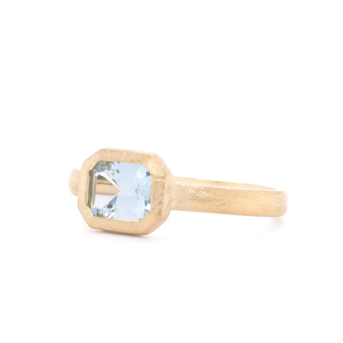 anne_sportun_boulder_emer_1.webp Anne Sportun Boulder Emerald Cut Aquamarine Ring