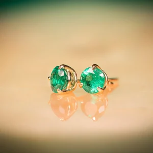 Alchemy Emerald 3 Prong Studs