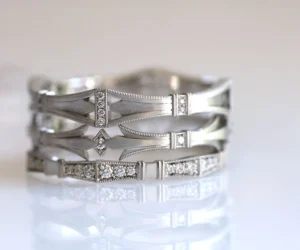 Erika Winters Laurel Band in Rose Gold