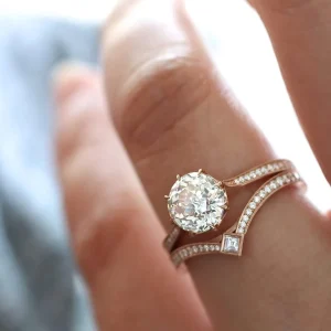 Erika Winters Twyla Band in Rose Gold