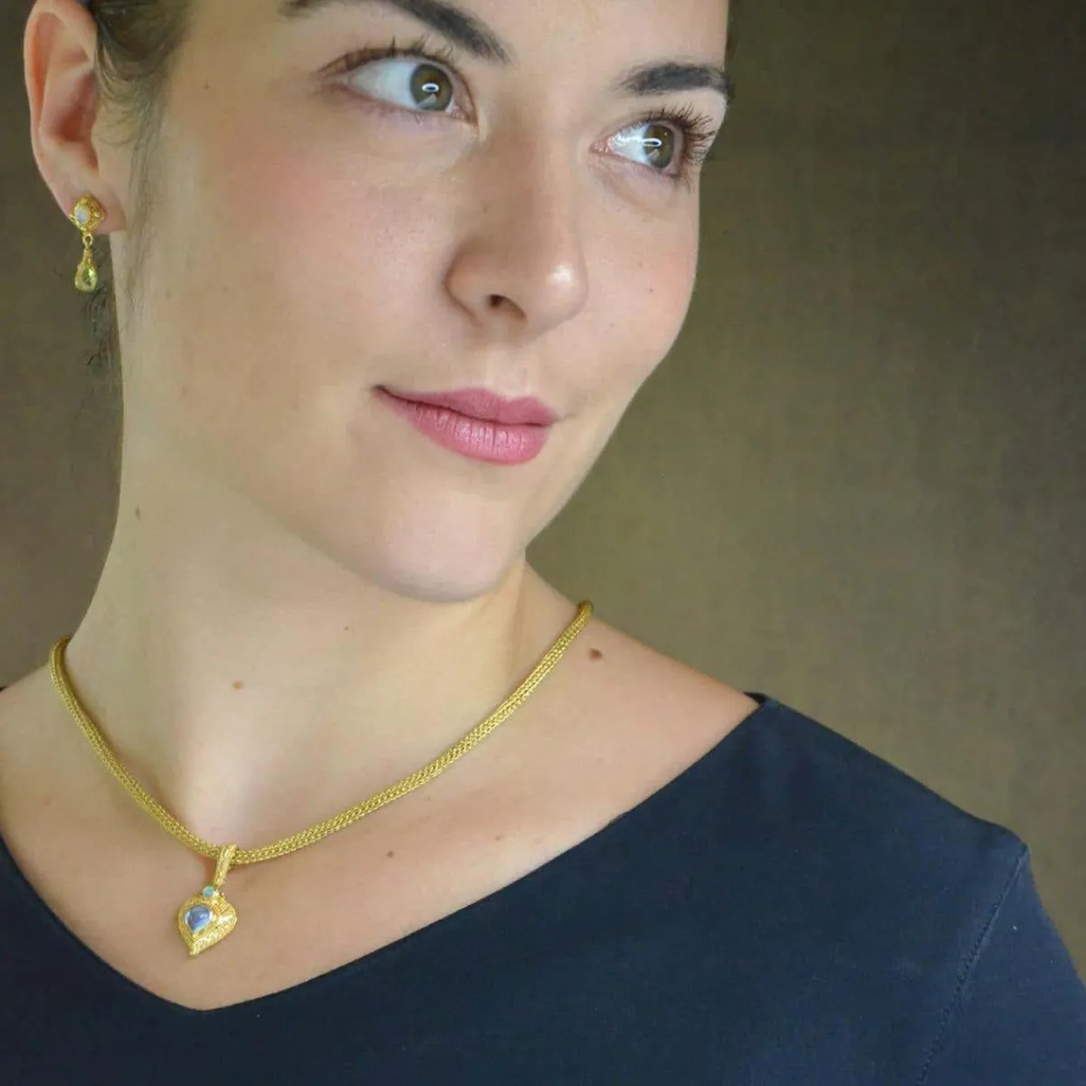 kent_raible_moonstone_opa_3.webp Kent Raible Moonstone Opal Pendant