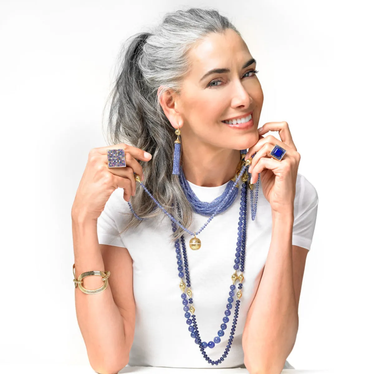 ray_griffiths_crownwork_b_1.webp Ray Griffiths Crownwork Ball Diamond Center Pendant