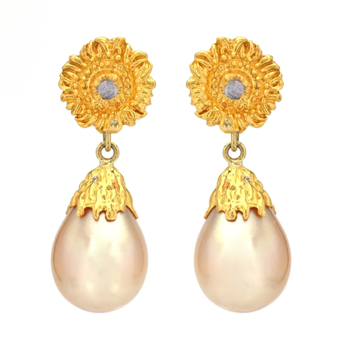 victor_velyan_golden_pear_1.webp Victor Velyan Golden Pearl Sun Top Earrings