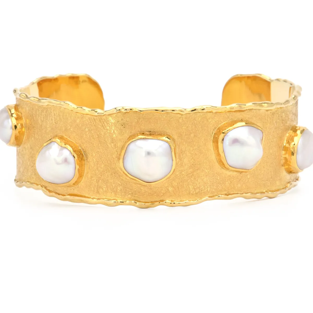 victor_velyan_pearl_cuff_0.webp Victor Velyan Pearl Cuff
