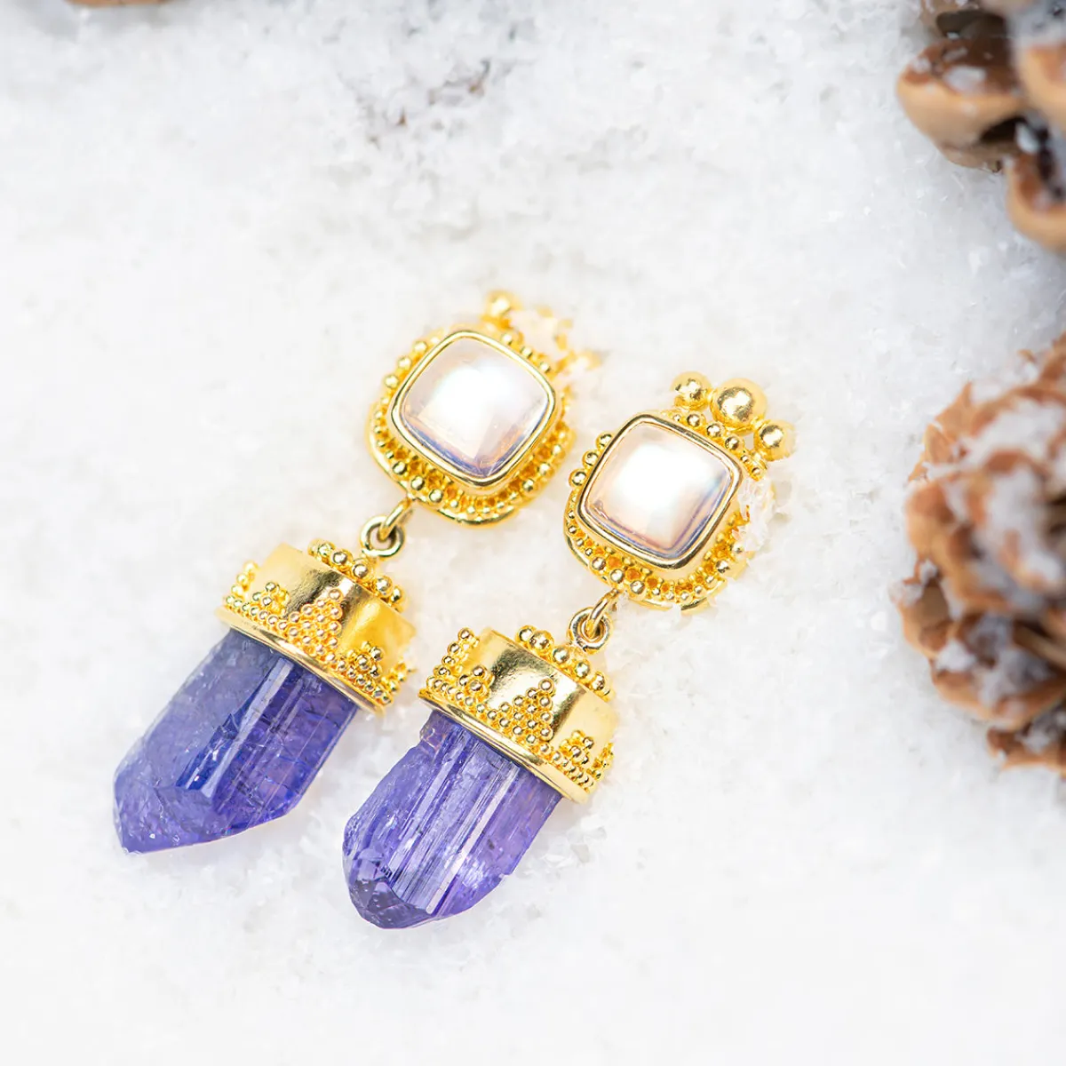 zaffiro_tanzanite_crystal_0.webp Zaffiro Tanzanite Crystal Earrings